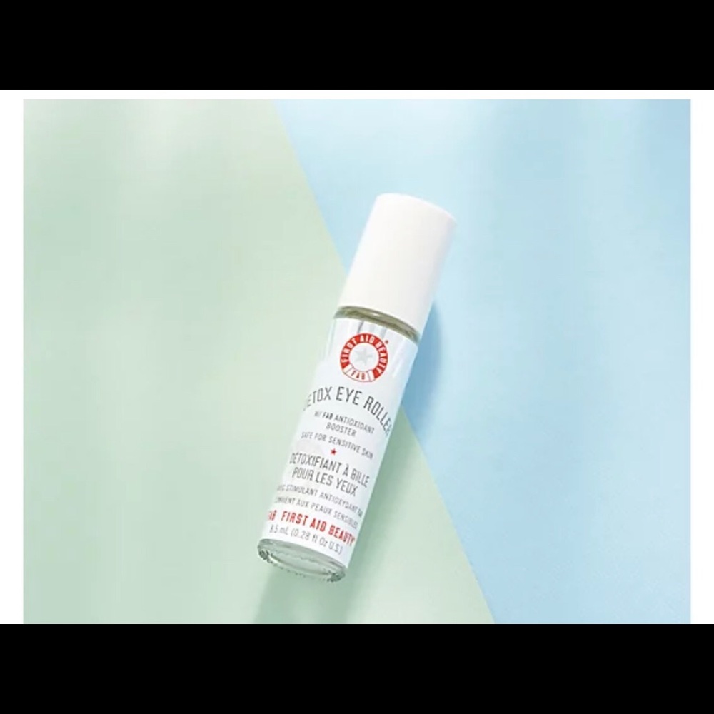 First Aid Beauty Detox Eye Roller